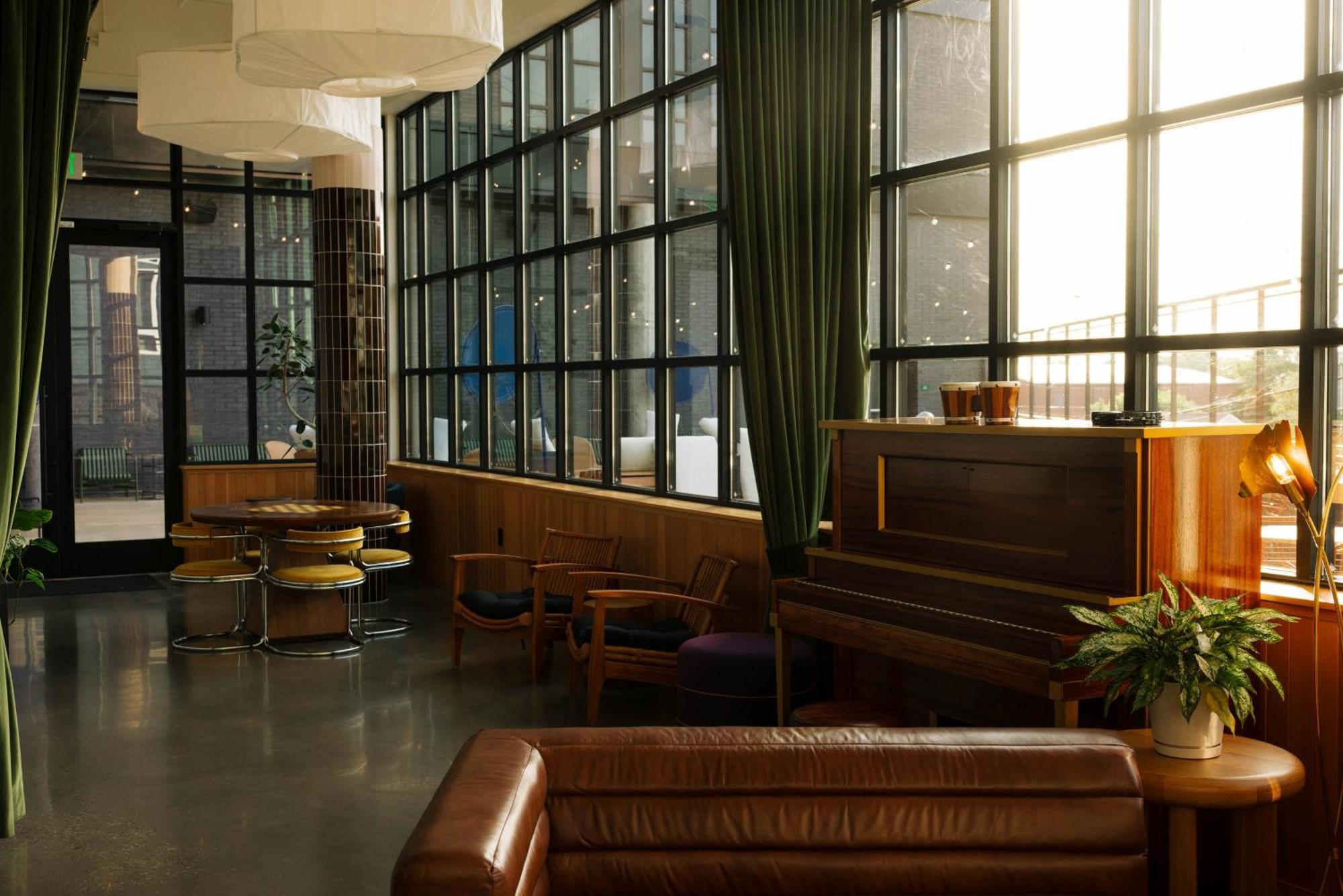 Waymore'S Guest House & Casual Club ناشفيل المظهر الخارجي الصورة